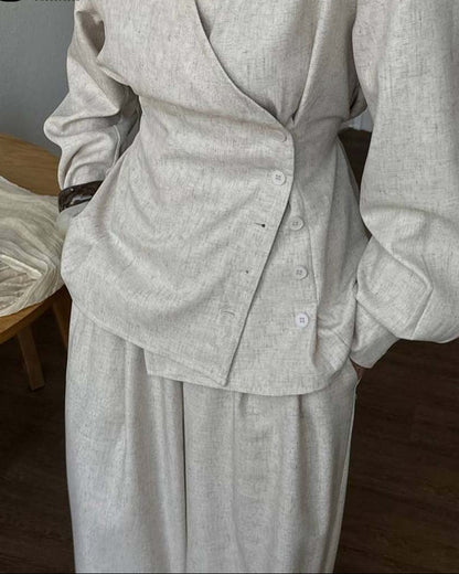 Ensemble Tailleur Chic : Veste Croisée Asymétrique & Pantalon Large – Élégance & Modernité